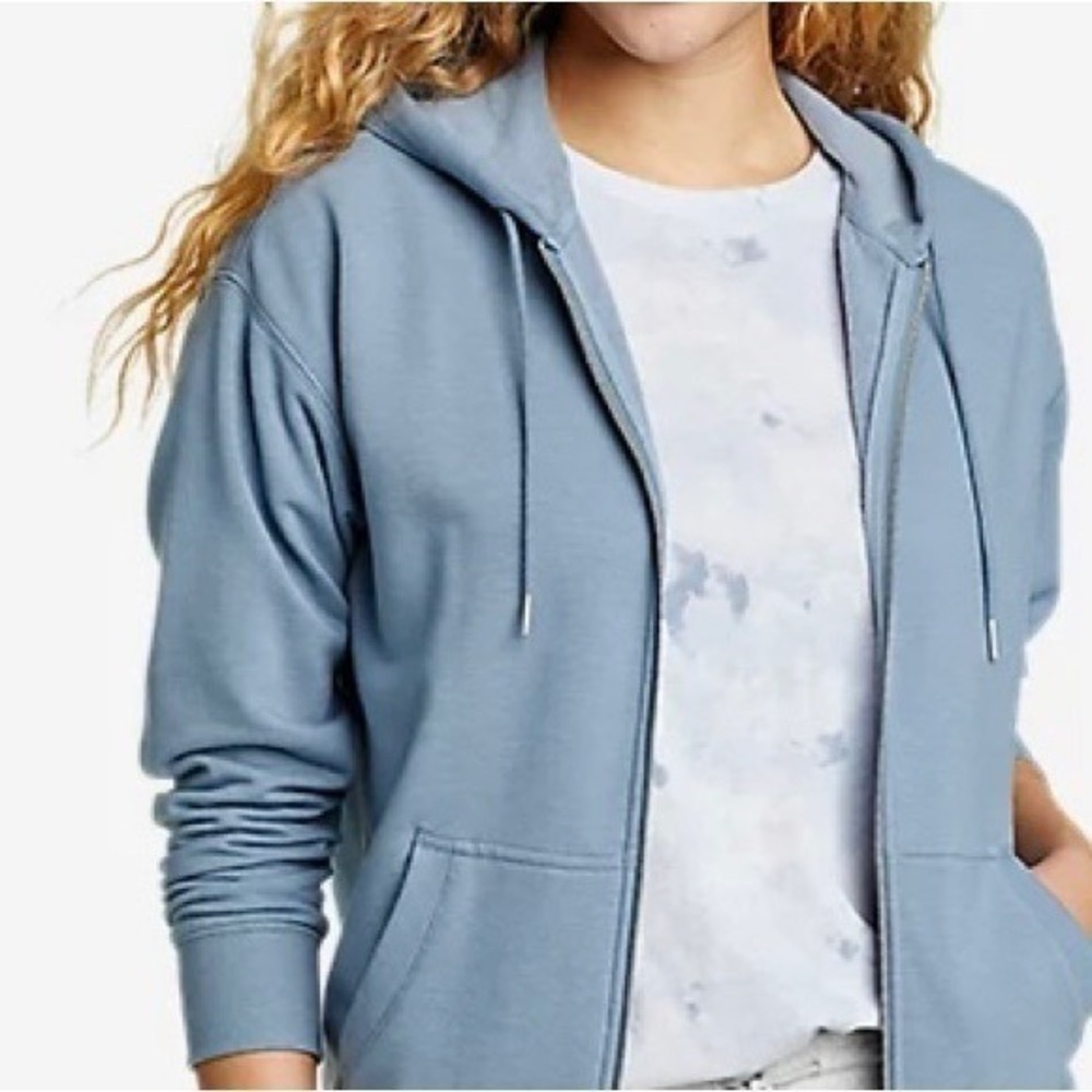 Eddie Bauer, Women's full zip hoodie. Chambray blue.Ultrasoft. 4-way stretch XS